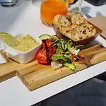 Lelle Riviera * 발라톤엘