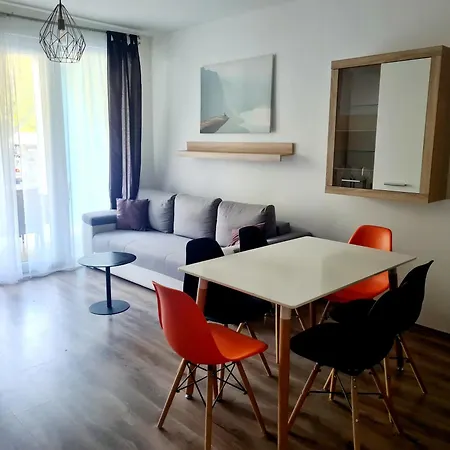 Διαμέρισμα Lelle Riviera *